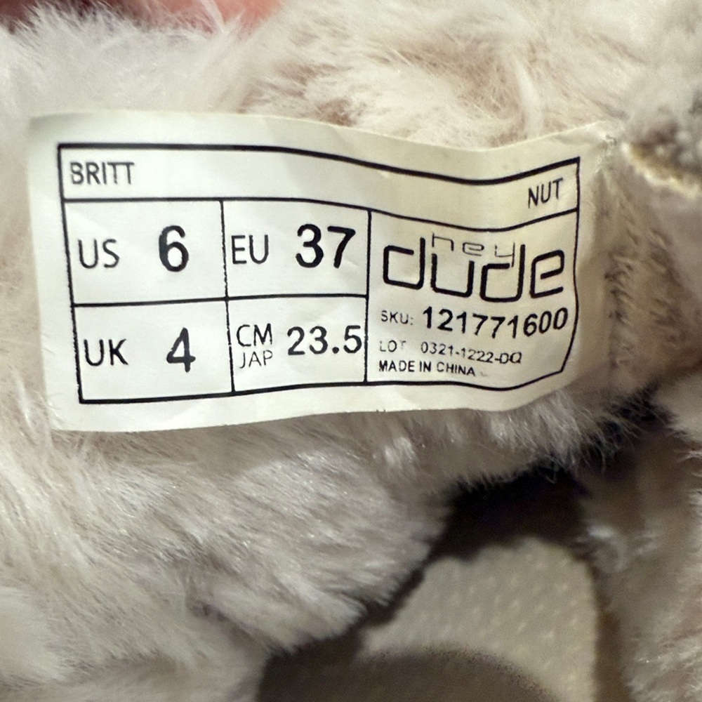 Hey Dude Britt Fur Lined Lace Up Booties Nut Women's Size 6 EU 37 - Picture 4 of 6